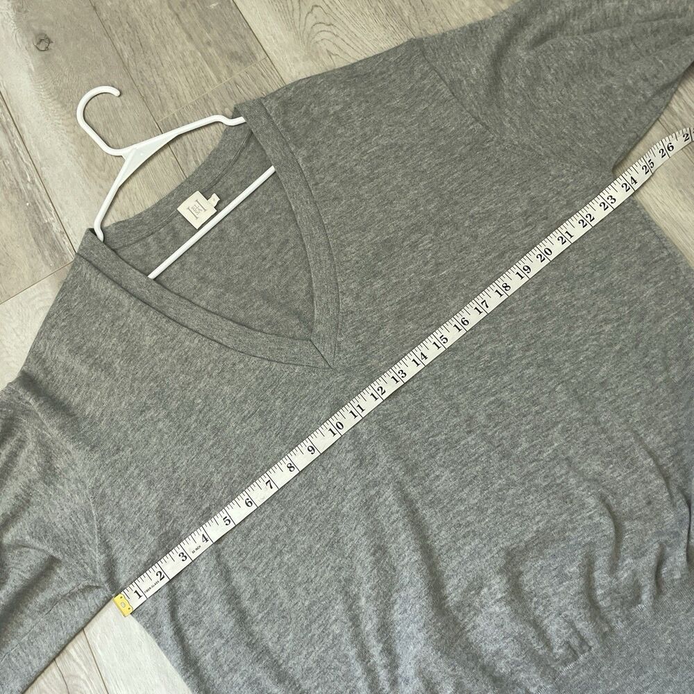 Helsa V-Neck Sweater quintana oversized womens Gray (small) minimalist casual - Picture 4 of 8